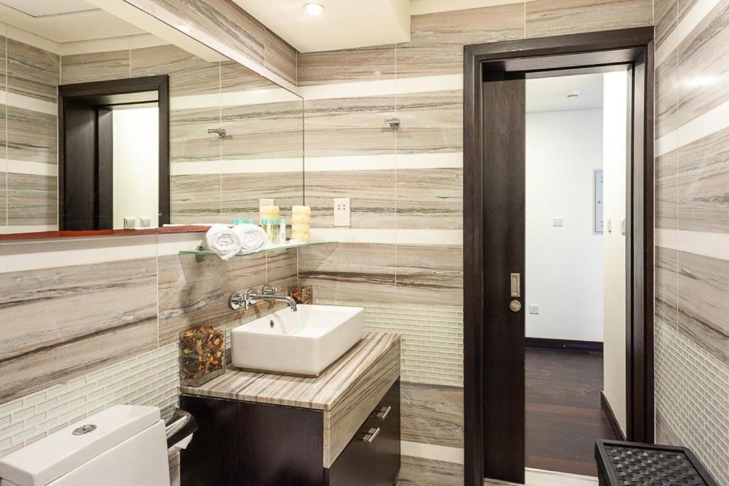 Luxury Loft Downtown Apartment Dubai